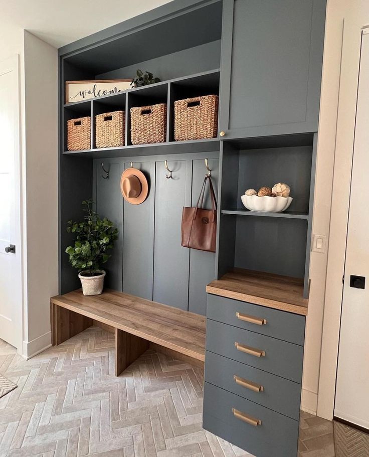 Built-In Storage Mudroom