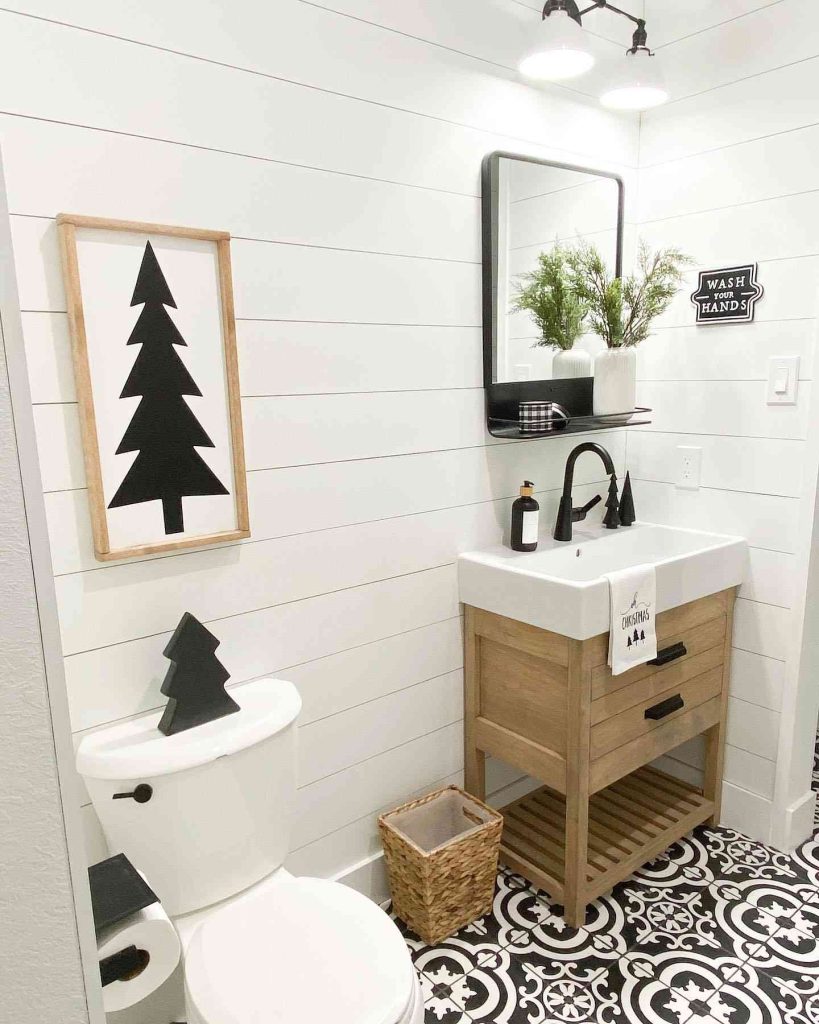 Christmas Bathroom